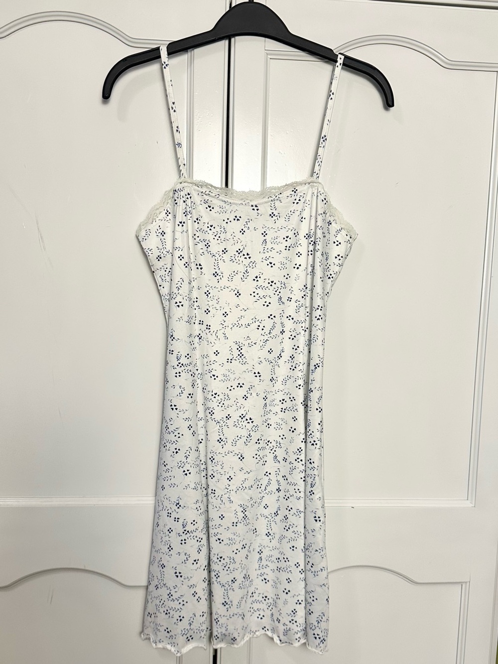 SHEIN White Spaghetti Strap Dress with Light Blue Pattern Womens 4